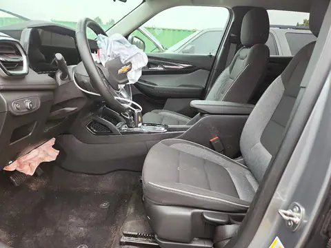 KL79MRSL9RB045251 — 2024 Chevrolet TrailBlazer, фото 7 с аукциона Copart, Передняя часть