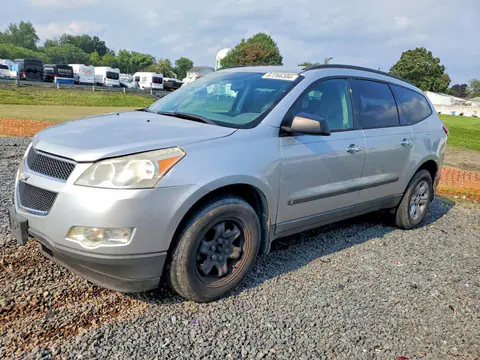 2010 CHEVROLET TRAVERSE VIN 1GNLREED3AS127155 фото 1