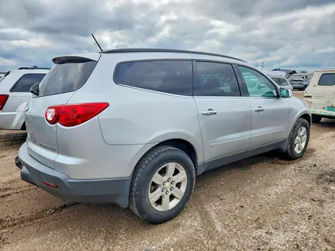 1GNKRGEDXBJ413096 — 2011 Chevrolet Traverse, фото 3 с аукциона Copart 24.09.2026, Мелкие вмятины и царапины