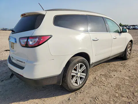 2015 CHEVROLET TRAVERSE VIN 1GNKRHKD5FJ329882 фото 3