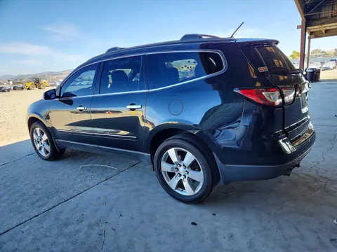 2015 Chevrolet Traverse VIN 1GNKRJKD9FJ101987 фото 2