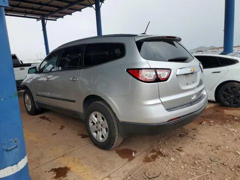 2015 Chevrolet Traverse VIN 1GNKRFED4FJ172829 фото 2