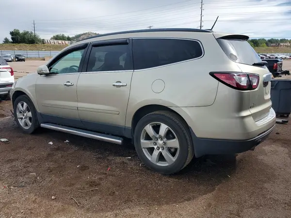 1GNKRJKD0GJ330723 — 2016 Chevrolet Traverse, фото 2 с аукциона Copart, Передняя часть