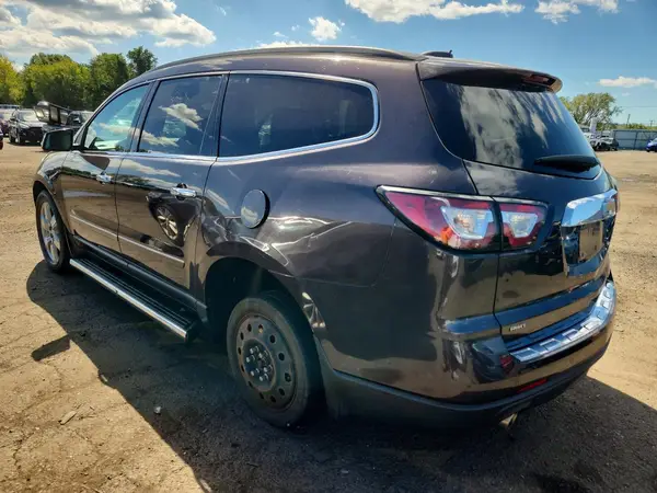 1GNKVJKD2GJ117087 — 2016 Chevrolet Traverse, фото 2 с аукциона Copart 16.10.2026, Механические повреждения