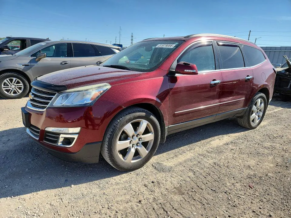 2017 Chevrolet Traverse VIN 1GNKVJKD8HJ146465 фото 1