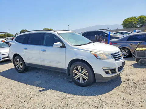 2017 Chevrolet Traverse VIN 1GNKRGKD5HJ221744 фото 4