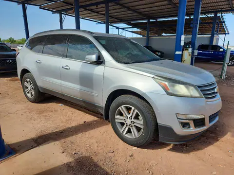 2017 Chevrolet Traverse VIN 1GNKRGKD2HJ252577 фото 4