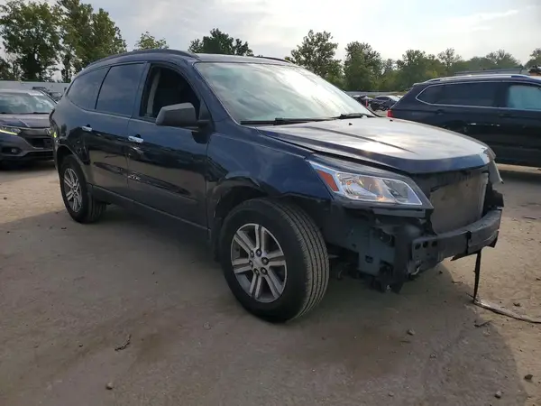 1GNKRFKD8HJ157290 — 2017 Chevrolet Traverse, фото 4 с аукциона Copart, Передняя часть