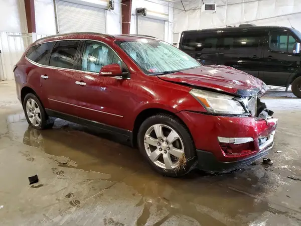 1GNKVJKD6HJ334739 — 2017 Chevrolet Traverse, фото 4 с аукциона Copart, Передняя часть