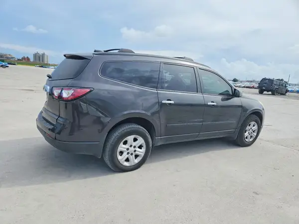 1GNKRFKD3HJ165409 — 2017 Chevrolet Traverse, фото 3 с аукциона Copart, Задняя часть