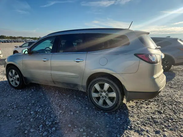 1GNKVGKD8HJ232152 — 2017 Chevrolet Traverse, фото 2 с аукциона Copart, Передняя часть
