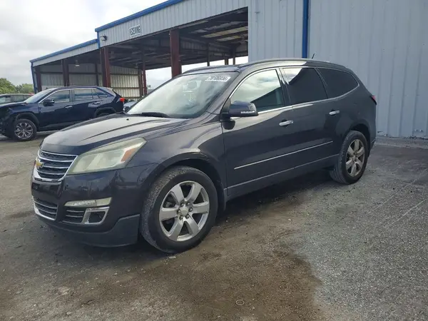 1GNKRJKDXHJ157360 — 2017 Chevrolet Traverse, Передняя часть (Front End), фото до ремонта