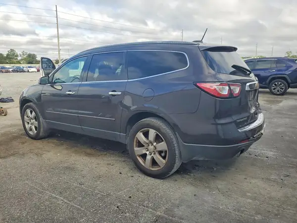 1GNKRJKDXHJ157360 — 2017 Chevrolet Traverse, фото 2 с аукциона Copart, Передняя часть