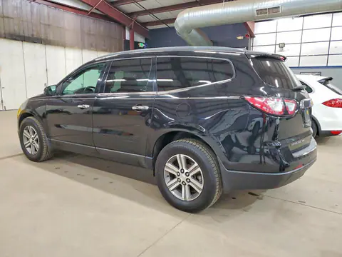 2017 Chevrolet Traverse VIN 1GNKVGKD9HJ134103 фото 2