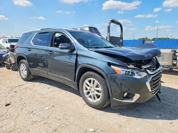 1GNERGKW4JJ262323 — 2018 Chevrolet Traverse, фото 4 с аукциона Copart, Передняя часть