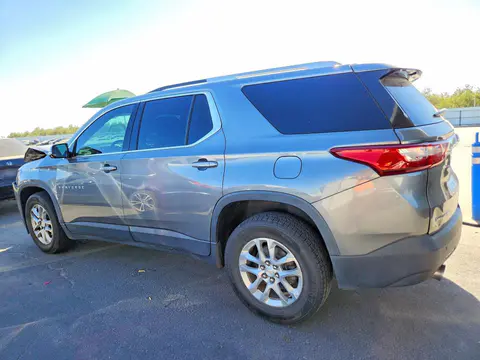 2018 Chevrolet Traverse VIN 1GNERGKW0JJ183196 фото 2