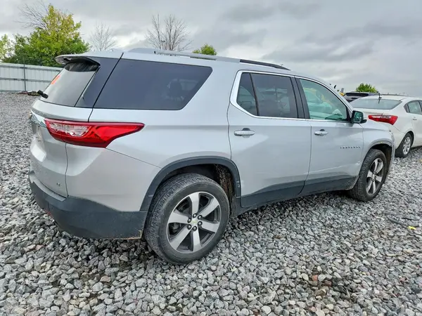 1GNERHKW9JJ271637 — 2018 Chevrolet Traverse, фото 3 с аукциона Copart 05.10.2026, Передняя часть
