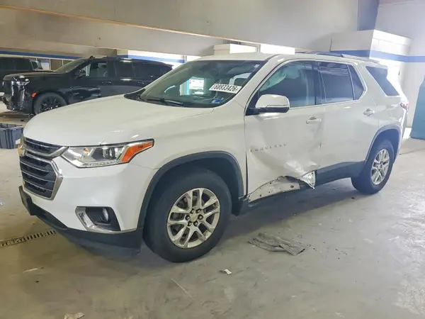 1GNEVGKW6JJ160999 — 2018 Chevrolet Traverse, Боковая часть (Side), фото до ремонта