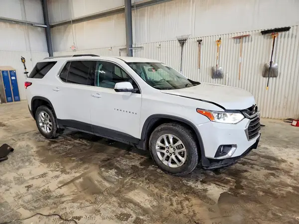 1GNEVGKW0JJ129294 — 2018 Chevrolet Traverse, фото 4 с аукциона Copart, Передняя часть