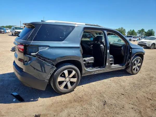 1GNERHKW2JJ168673 — 2018 Chevrolet Traverse, фото 3 с аукциона Copart, Передняя часть