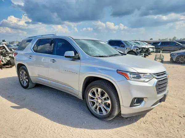 1GNERKKW9JJ136560 — 2018 Chevrolet Traverse, фото 4 с аукциона Copart, Задняя часть