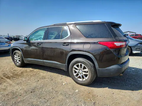 2018 Chevrolet Traverse VIN 1GNERGKW7JJ197385 фото 2