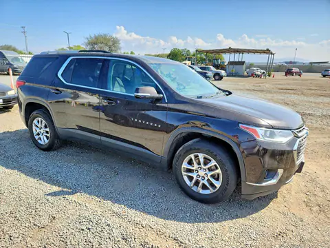 2018 Chevrolet Traverse VIN 1GNERGKW7JJ197385 фото 4