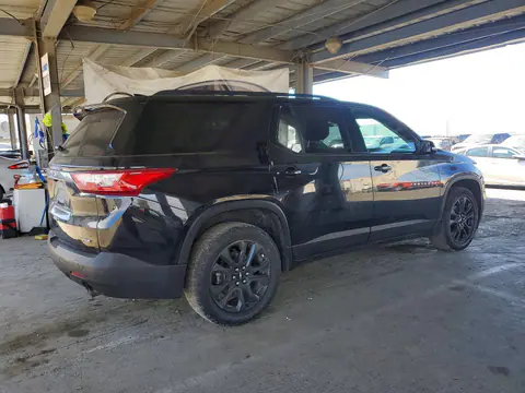 2018 Chevrolet Traverse VIN 1GNERJKXXJJ143200 фото 3