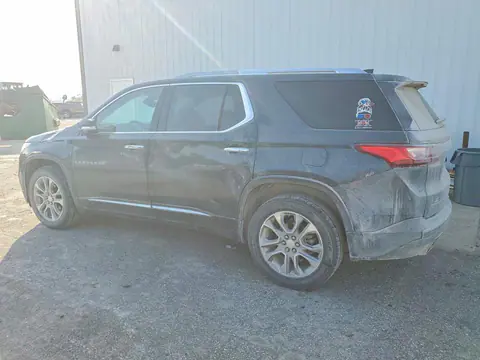2018 Chevrolet Traverse VIN 1GNEVJKW5JJ172249 фото 2