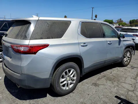 2019 Chevrolet Traverse VIN 1GNERFKW2KJ240249 фото 3