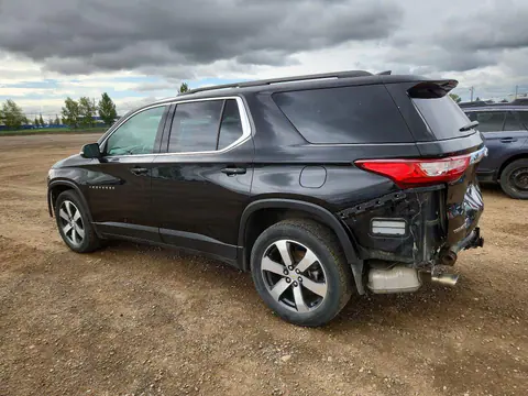 2019 Chevrolet Traverse VIN 1GNEVHKWXKJ286144 фото 2