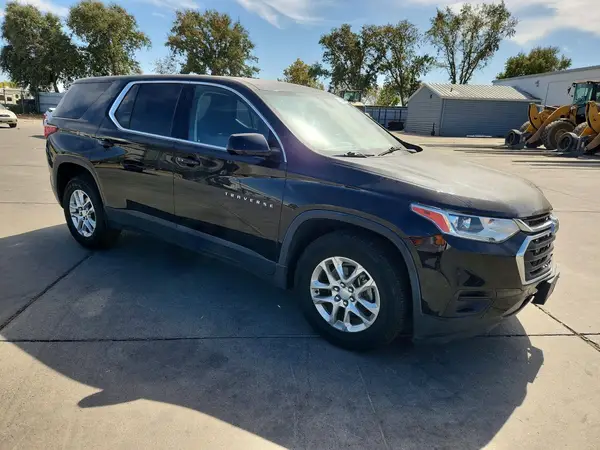 1GNERFKW7KJ253496 — 2019 Chevrolet Traverse, фото 4 с аукциона Copart, Передняя часть