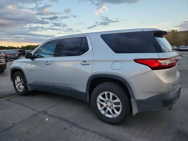 1GNEVFKW3KJ148384 — 2019 Chevrolet Traverse, фото 2 с аукциона Copart 28.09.2026, Град