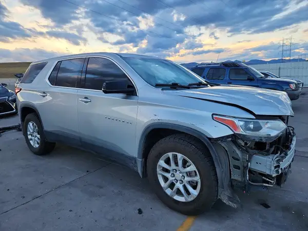 1GNEVFKW3KJ148384 — 2019 Chevrolet Traverse, фото 4 с аукциона Copart 28.09.2026, Град