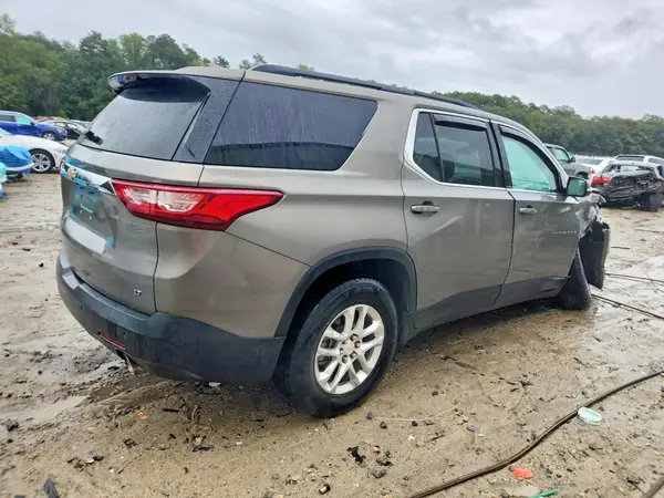 1GNEVGKW6KJ212780 — 2019 Chevrolet Traverse, фото 3 с аукциона Copart, Передняя часть