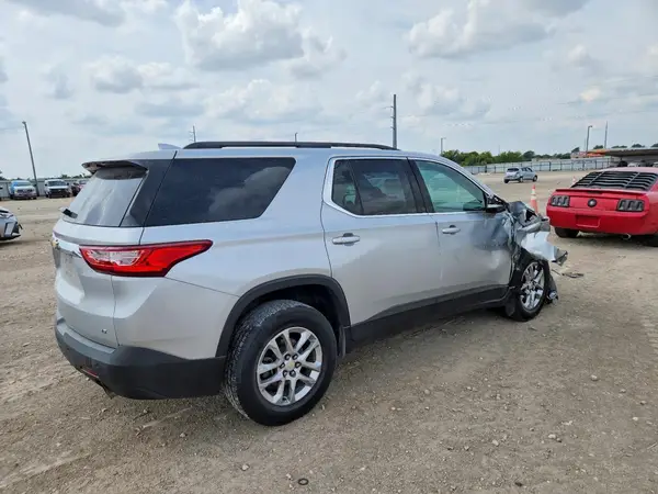 1GNERGKW3KJ180777 — 2019 Chevrolet Traverse, фото 3 с аукциона Copart, Передняя часть