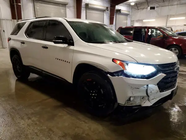 1GNEVKKW2KJ208888 — 2019 Chevrolet Traverse, фото 4 с аукциона Copart, Передняя часть