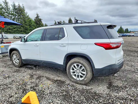 2019 Chevrolet Traverse VIN 1GNEVGKW9KJ146242 фото 2