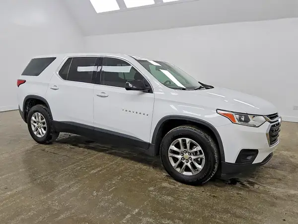 1GNERFKW1LJ103613 — 2020 Chevrolet Traverse, фото 4 с аукциона Copart 29.09.2026, Мелкие вмятины и царапины