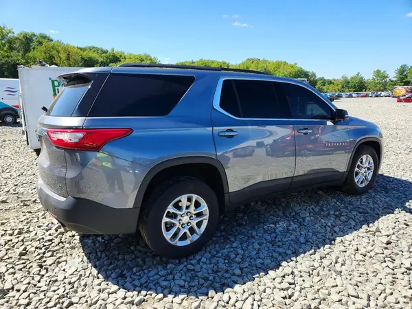 2020 CHEVROLET TRAVERSE VIN 1GNEVHKW7LJ226386 фото 3