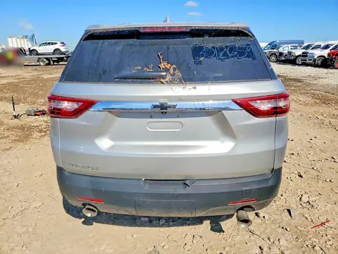 2020 Chevrolet Traverse Ls VIN 1GNERFKW1LJ180515 фото 6