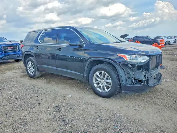 1GNERFKW1MJ227611 — 2021 Chevrolet Traverse, фото 4 с аукциона Copart 04.10.2026, Передняя часть