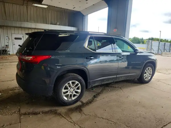 1GNEVGKW8MJ224674 — 2021 Chevrolet Traverse, фото 3 с аукциона Copart 05.10.2026, Передняя часть