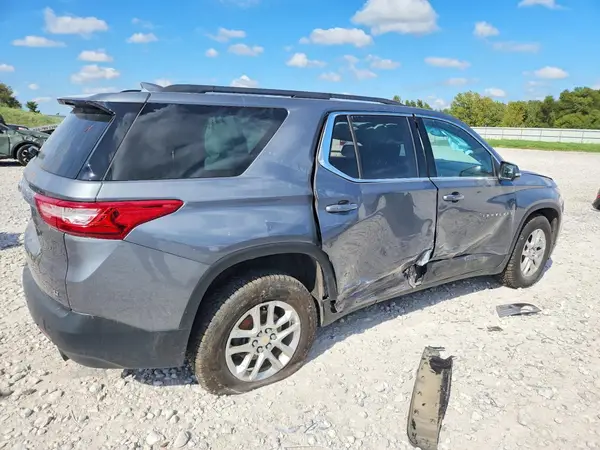 1GNERGKW8MJ163735 — 2021 Chevrolet Traverse, фото 3 с аукциона Copart, Боковая часть