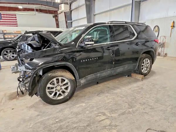 1GNEVGKW8MJ235528 — 2021 Chevrolet Traverse, Передняя часть (Front End), фото до ремонта