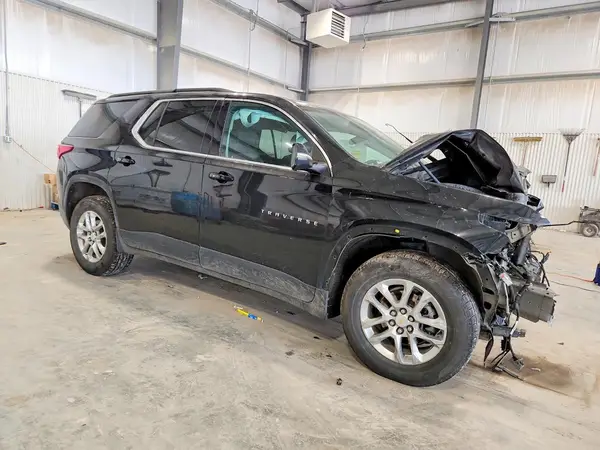 1GNEVGKW8MJ235528 — 2021 Chevrolet Traverse, фото 4 с аукциона Copart 13.10.2026, Передняя часть