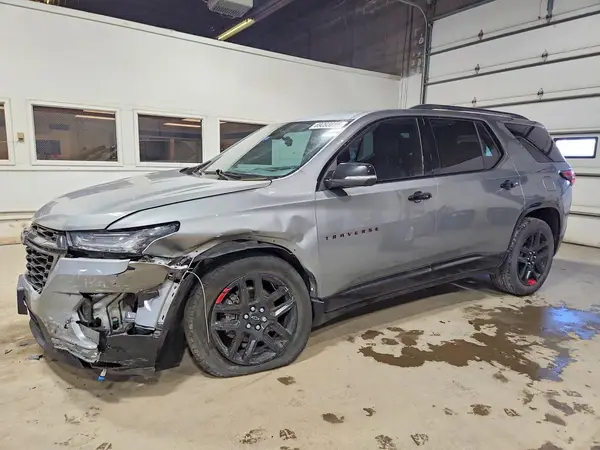 1GNERKKW3PJ317548 — 2023 Chevrolet Traverse, Передняя часть (Front End), фото до ремонта