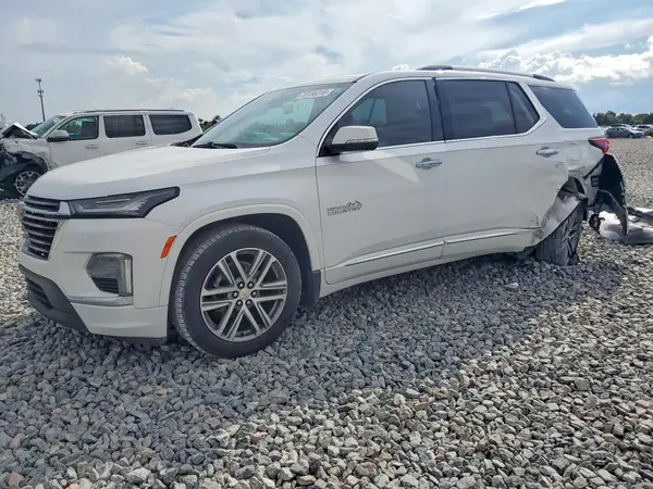 1GNERNKWXPJ214886 — 2023 Chevrolet Traverse, Боковая часть (Side), фото до ремонта