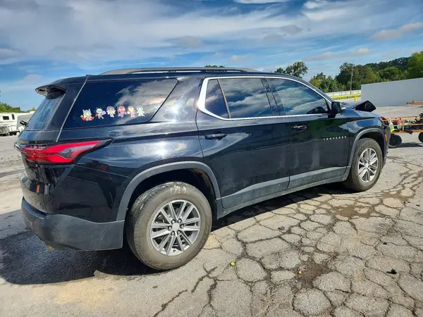 1GNEVGKW1PJ257326 — 2023 Chevrolet Traverse, фото 3 с аукциона Copart, Передняя часть