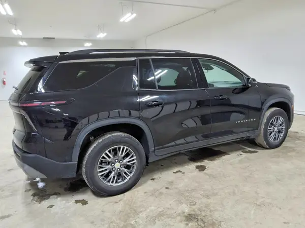 1GNERGRS3SJ162220 — 2025 Chevrolet Traverse, фото 3 с аукциона Copart 13.10.2026, Передняя часть